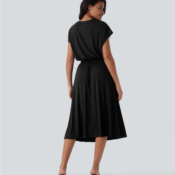 Halara Tummy Control Batwing Sleeve Flowy Midi Work Dress with Pockets XS - Picture 2 of 9